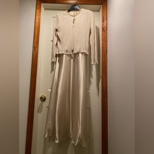 CACHET 2 piece beautiful cream dress